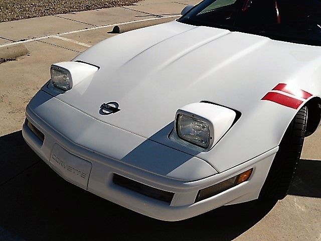 1994 Arctic White Chevrolet Corvette Coupe