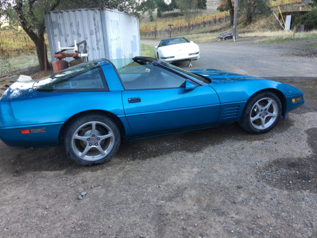 1994 Blue Chevrolet Corvette Coupe