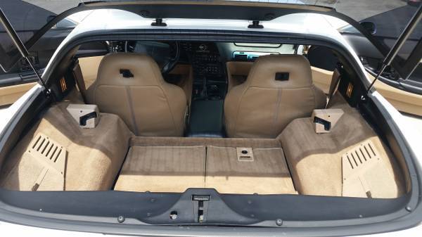 1994 White Chevrolet Corvette Coupe