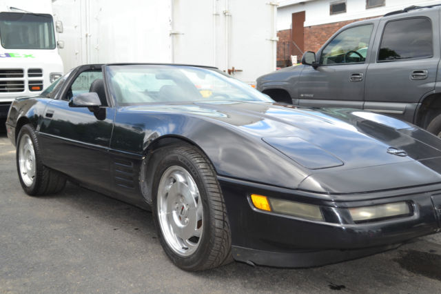 1994 Black Chevrolet Corvette Hatchback
