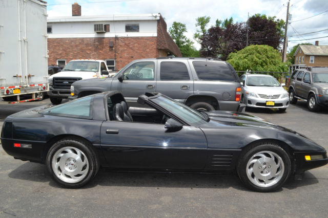 1994 Black Chevrolet Corvette Hatchback