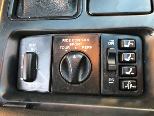 1994 White Chevrolet Corvette Coupe