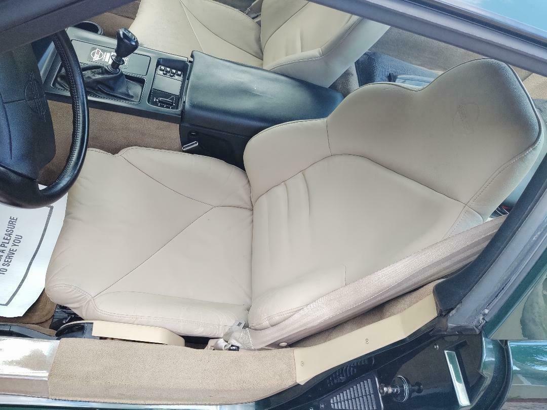 1994 POLO GREEN Chevrolet Corvette Coupe