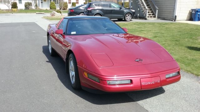 1994 Burgundy Chevrolet Corvette Coupe