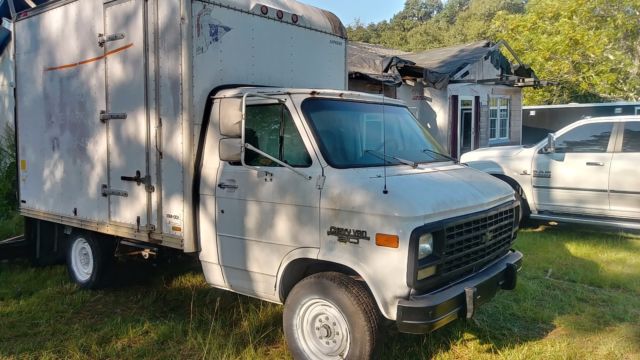 1994 White Chevrolet Other Cab & Chassis