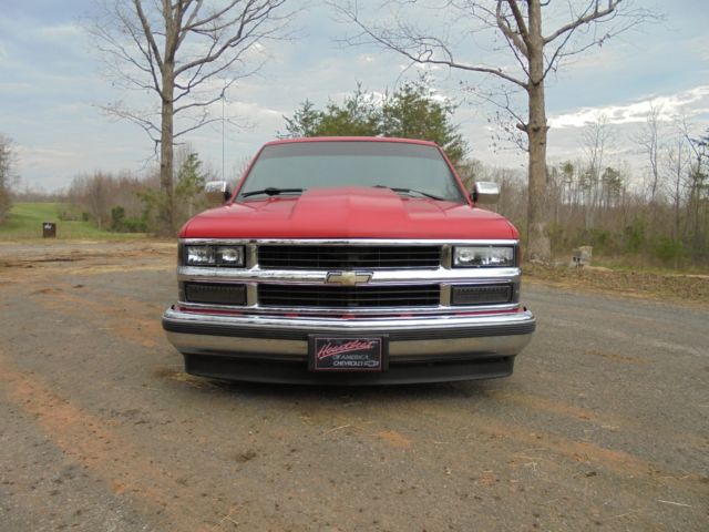 1994 Red Chevrolet Silverado 1500 Standard Cab Pickup