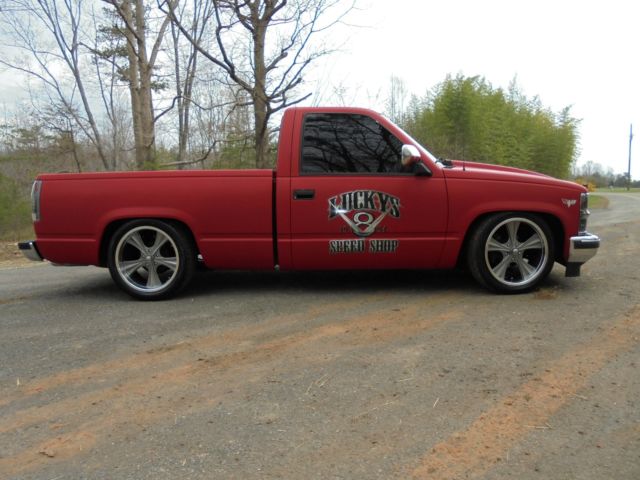 1994 Red Chevrolet Silverado 1500 Standard Cab Pickup