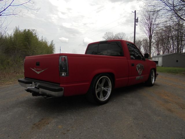 1994 Red Chevrolet Silverado 1500 Standard Cab Pickup