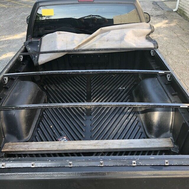 1994 Black Chevrolet S-10 Standard Cab Pickup