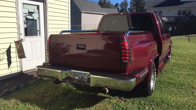 1994 MAROON Chevrolet Silverado 1500 Extended Cab Pickup