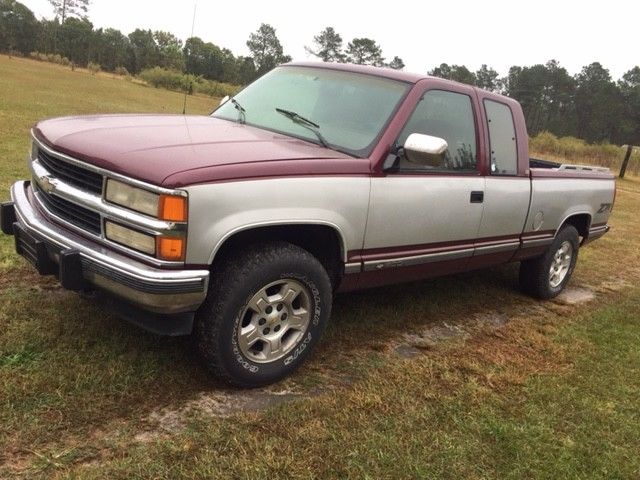 1994 BURGUNDY/SILVER Chevrolet C/K Pickup 1500 Extended Cab Pickup