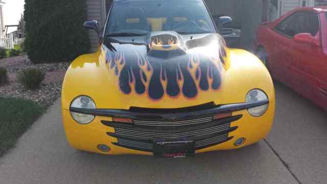 1994 Yellow/Black Chevrolet SSR Convertible