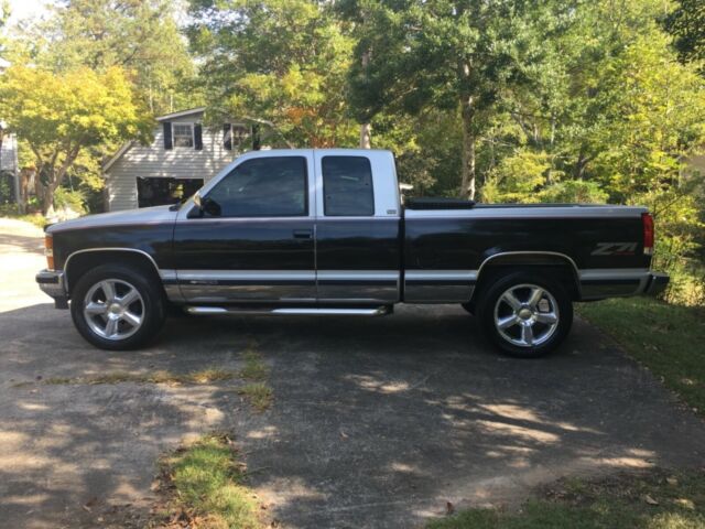 1994 Black, Silver Chevrolet Silverado 1500 Extended Cab Pickup
