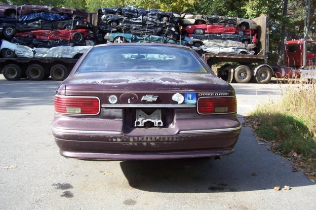 1994 Burgundy Chevrolet Capriceold Sedan