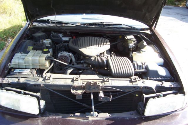 1994 Burgundy Chevrolet Capriceold Sedan