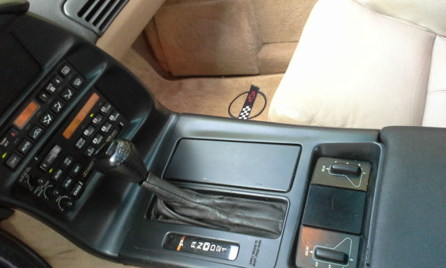 19940000 Burgundy Chevrolet Corvette Coupe