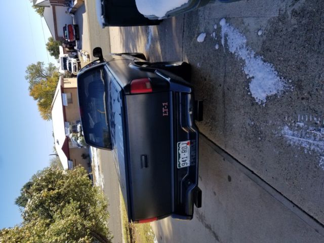 1994 Black Chevrolet S-10 Standard Cab Pickup