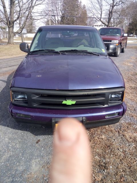 1994 Purple Chevrolet S-10 Extended Cab Pickup