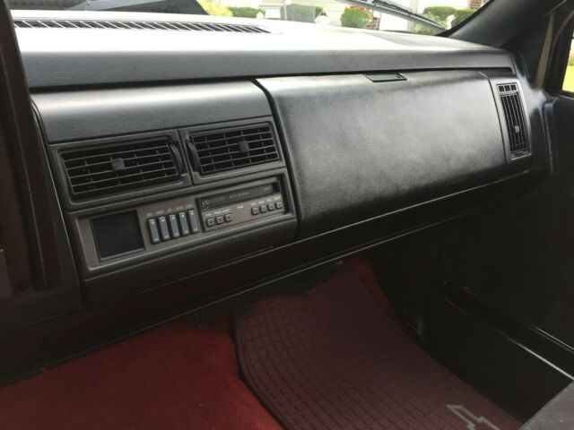 1994 red /black Chevrolet Silverado 1500 regular cab