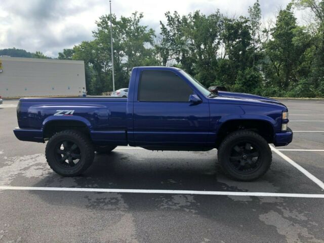 1994 Corvet Laser Blue Chevrolet Silverado 1500 Standard Cab Pickup