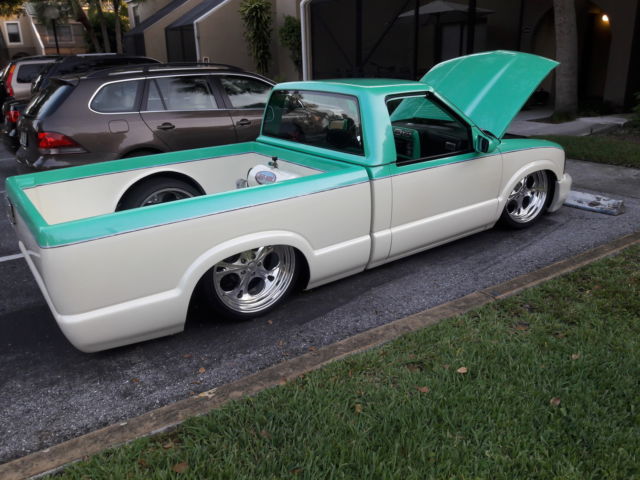 1994 White Chevrolet Other Pickups Crew Cab Pickup