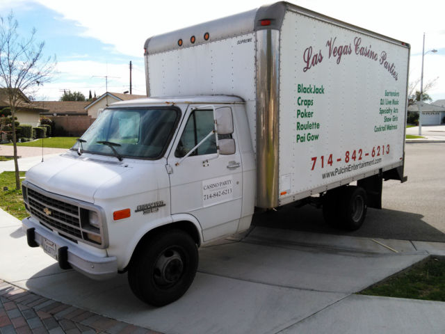 1994 White Chevrolet Other Box Van