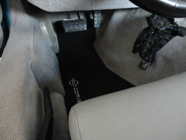 1994 Bright Aqua Chevrolet Corvette Coupe