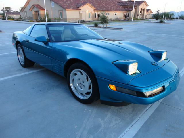 1994 Bright Aqua Chevrolet Corvette Coupe