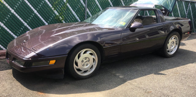 1994 Purple Chevrolet Corvette Coupe