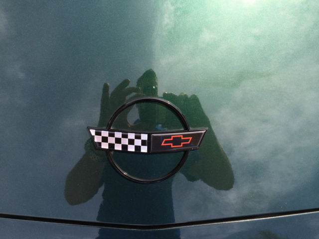 1994 Polo Green Chevrolet Corvette Coupe