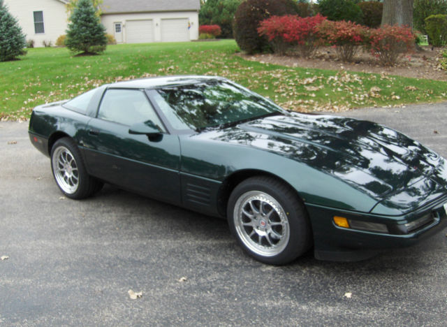 1994 Polo Green Chevrolet Corvette Coupe