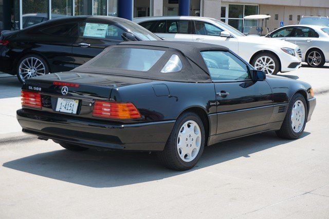 1994 Black Mercedes-Benz 500-Series Cv