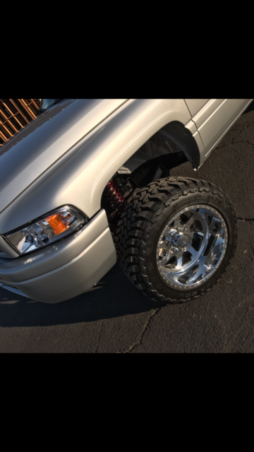 1994 Silver Dodge Ram 2500 Standard Cab Pickup
