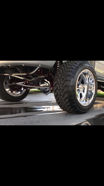 1994 Silver Dodge Ram 2500 Standard Cab Pickup