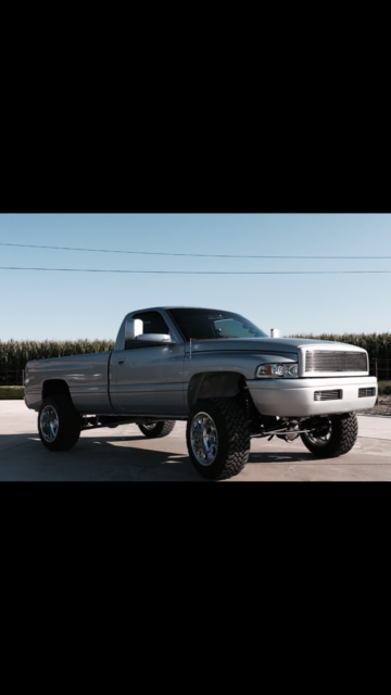 1994 Silver Dodge Ram 2500 Standard Cab Pickup