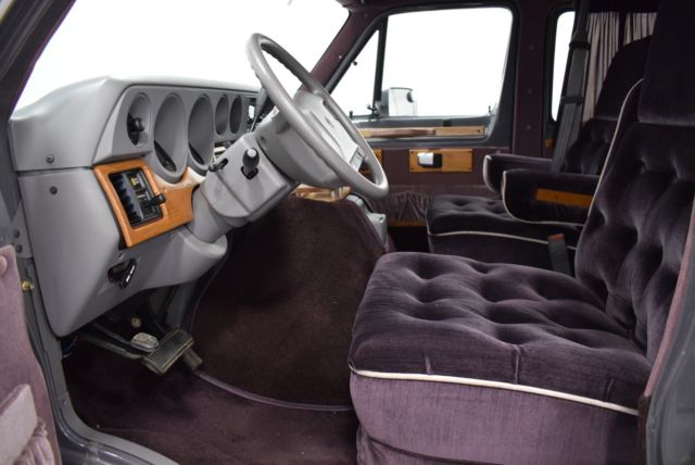 1994 Gray Dodge Ram Van Standard Passenger Van