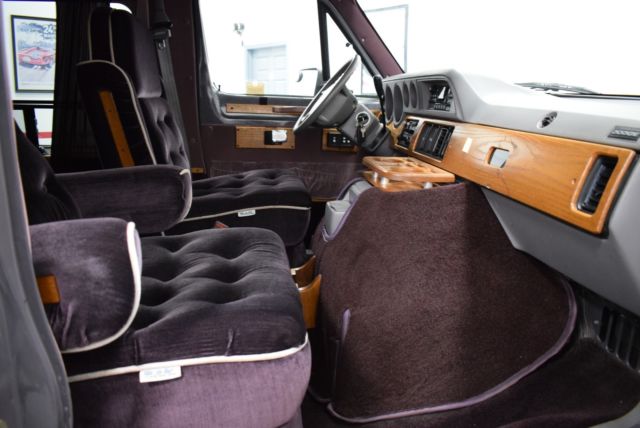 1994 Gray Dodge Ram Van Standard Passenger Van