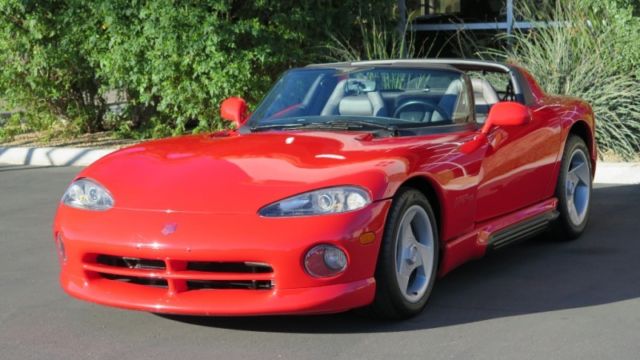 1994 Red Dodge Viper --