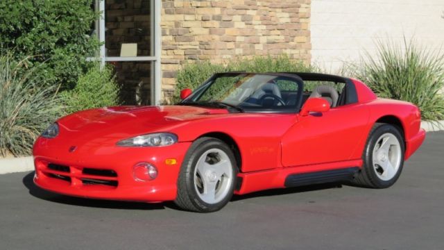 1994 Red Dodge Viper --