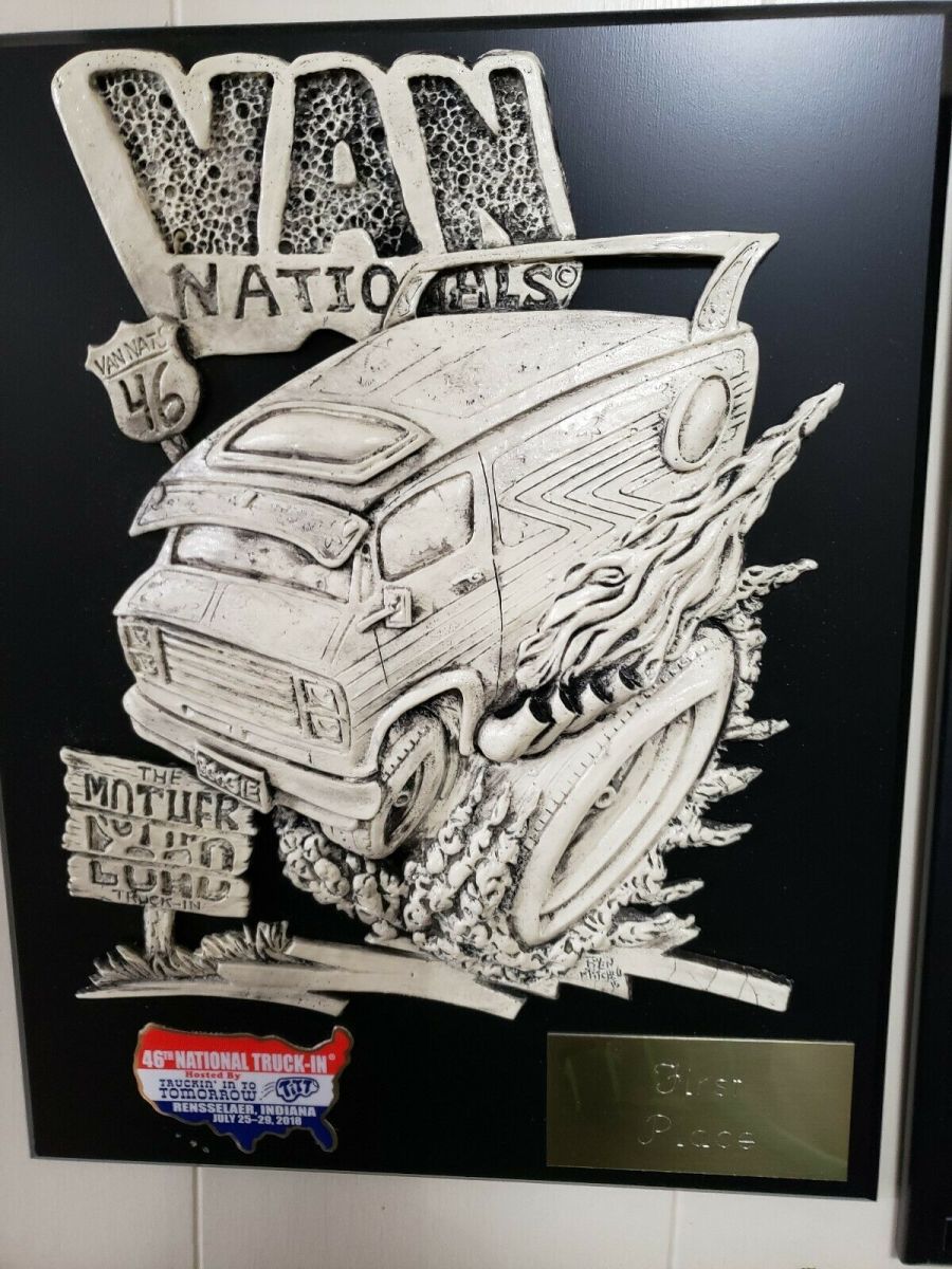 1994 gold / brown Ford E-Series Van Extended Cargo Van