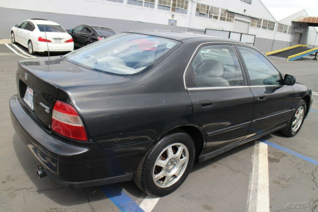 1994 Black Honda Accord Sedan