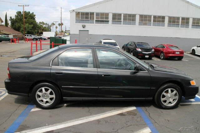1994 Black Honda Accord Sedan