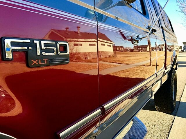 1994 Gray Ford F-150 Extended Cab Pickup