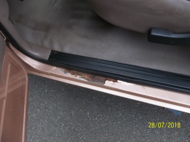 1994 Brown Ford F-150 Pick up