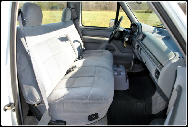 1994 White Ford F-150 Crew Cab Pickup