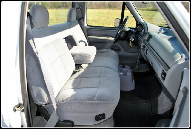 1994 White Ford F-150 Crew Cab Pickup