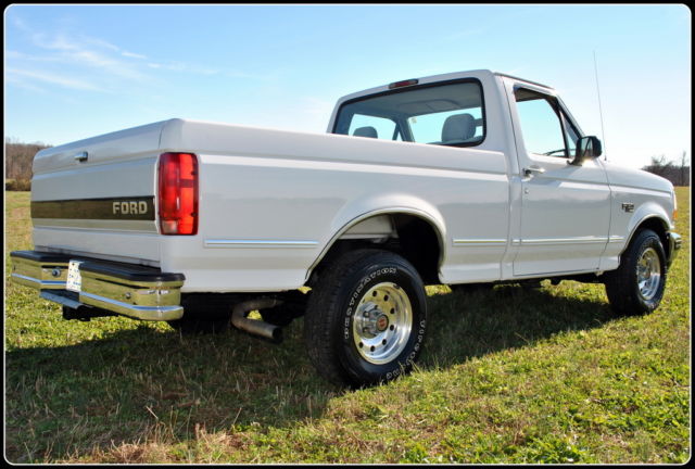1994 White Ford F-150 Crew Cab Pickup