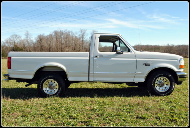 1994 White Ford F-150 Crew Cab Pickup