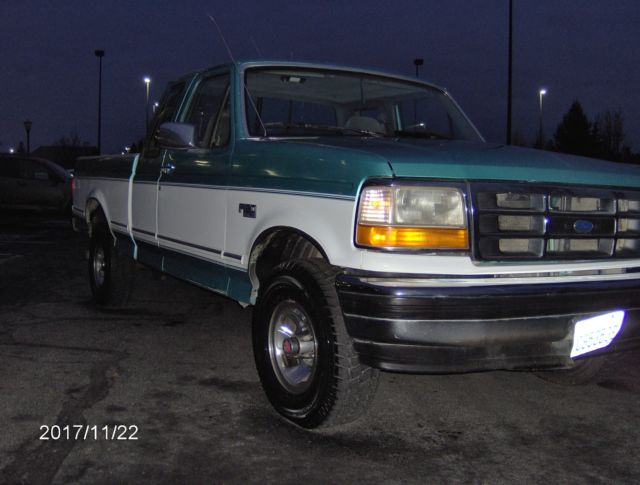 1994 Green Ford F-150 Extended Cab Pickup