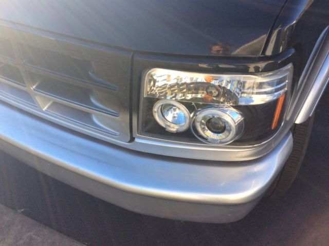 1994 BLACK/SILVER Ford F-150 Standard Cab Pickup